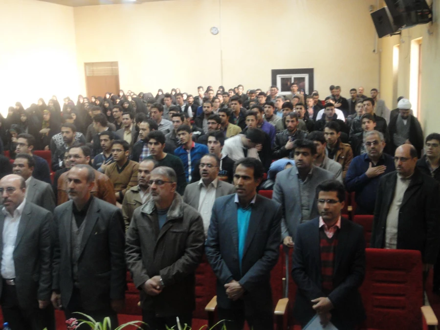 برگزاری مراسم هفته پژوهش در پردیس شهید چمران