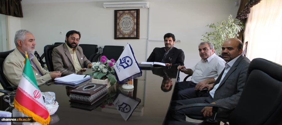 برگزاری  جلسه  گروه هنر در پردیس شهید چمران