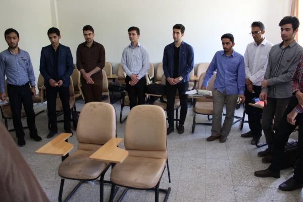 به مناسبت گرامی داشت روز و تکریم مقام معلم