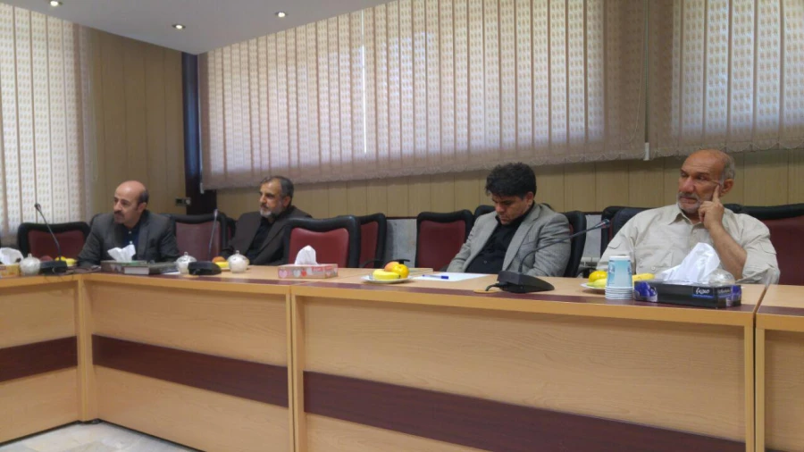 برگزاری جلسه هم اندیشی و هماهنگی استادان پردیس شهید چمران 5