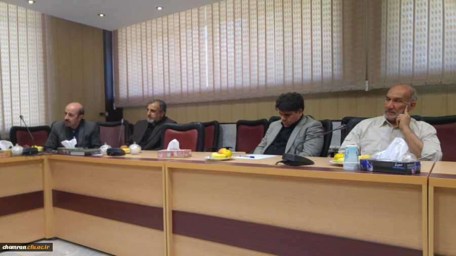 برگزاری جلسه هم اندیشی و هماهنگی استادان پردیس شهید چمران 8