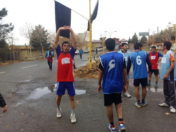 برگزاری مسابقه دوی همگانی دانشجومعلمان به مناسب روز دانشجو پردیس شهید چمران 2