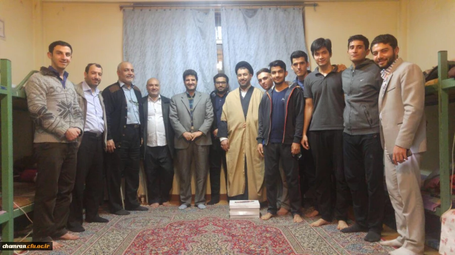 دیدار مسئولان پردیس شهید چمران با دانشجویان در هفته وحدت 4