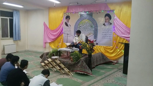 برگزاری محفل نورانی انس با قرآن کریم  در پردیس شهید چمران 8