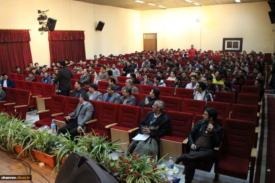 برگزاری باشکوه مراسم هفته پژوهش در پردیس شهید چمران 5