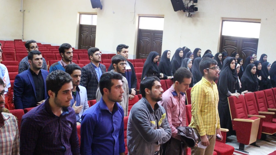 برگزاری جلسه هم اندیشی با دبیران کانونهای فرهنگی و اجتماعی پردیس ها و واحدهای تابعه استان تهران در پردیس شهید چمران 4