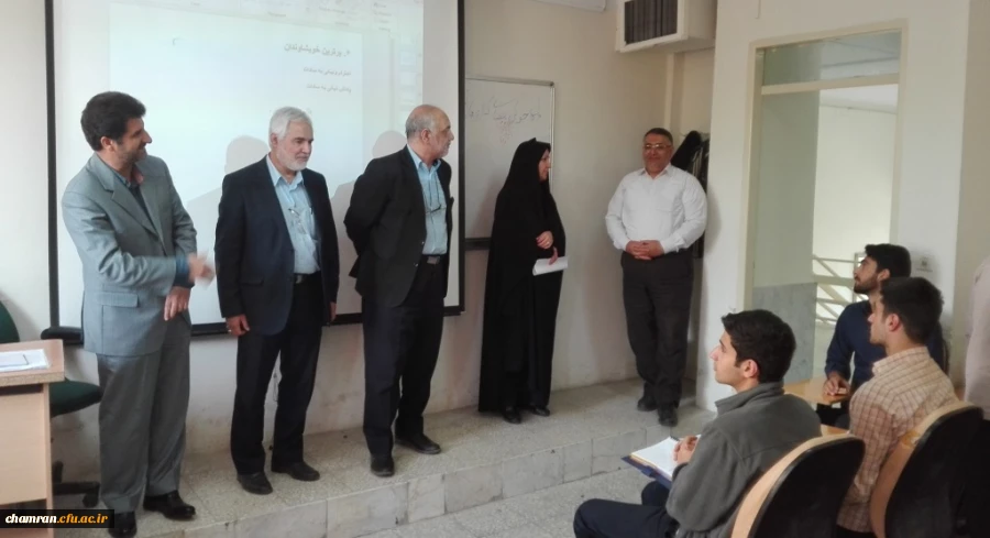 تبریک اعیاد شعبانیه و هفته آموزش و معلم به استادان و دانشجویان در کلاسهای درس 2