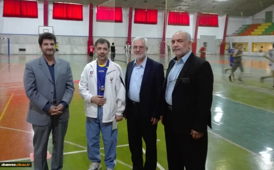 تبریک اعیاد شعبانیه و هفته آموزش و معلم به استادان و دانشجویان در کلاسهای درس 9