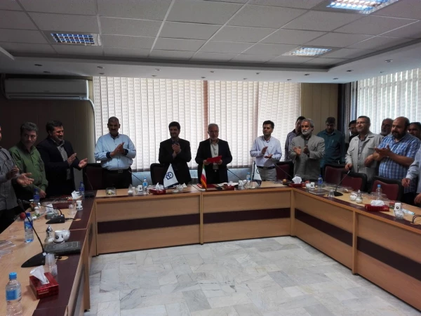 نشست صمیمی دانشجویان کارشناسی ناپیوسته و دکتر زندی 5