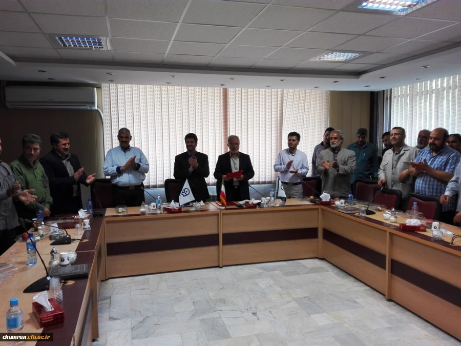 نشست صمیمی دانشجویان کارشناسی ناپیوسته و دکتر زندی 5