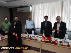 نشست صمیمی دانشجویان کارشناسی ناپیوسته و دکتر زندی 6