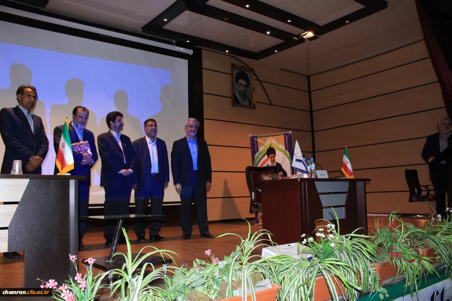 برگزاری مناظره انتخاباتی در پردیس شهید چمران 4