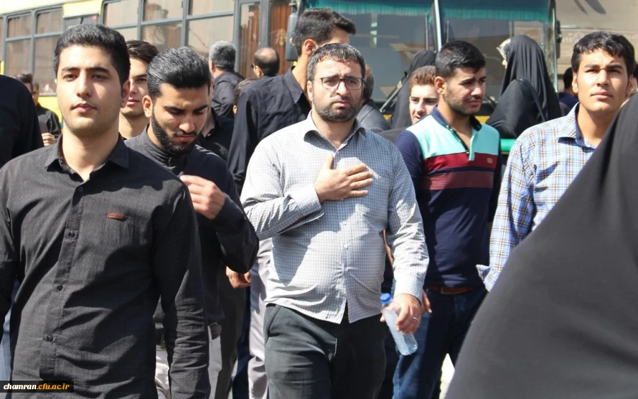 حضور پرشور دانشجویان پردیس شهید چمران در مراسم تشییع پیکر شهید حججی 6