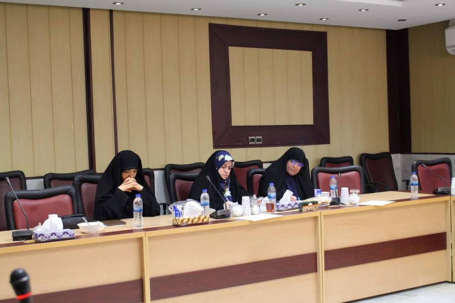 برگزاری جلسه شورای مدیریت امور پردیس های استان تهران در پردیس شهید چمران 4