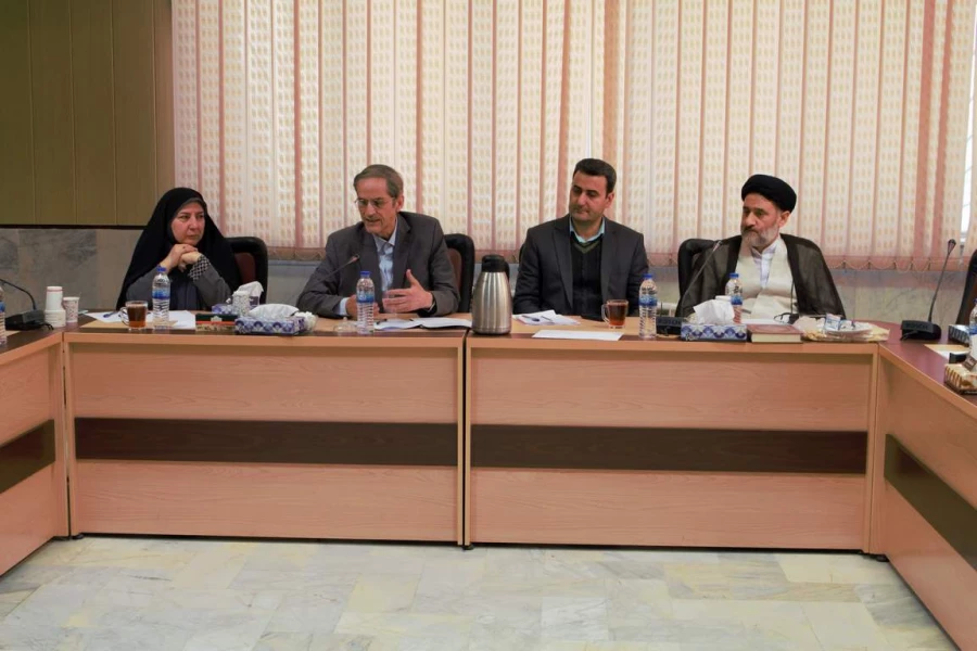 برگزاری جلسه شورای مدیریت امور پردیس های استان تهران در پردیس شهید چمران 6