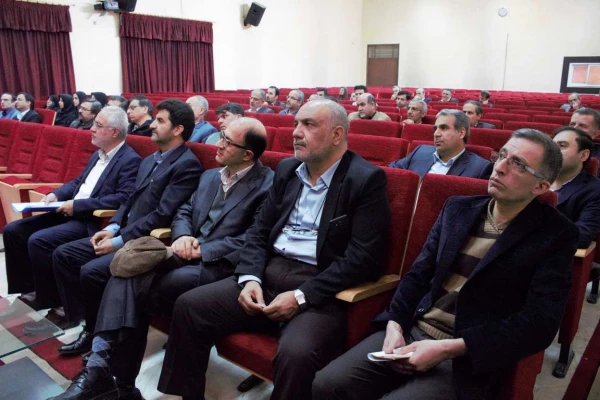 برگزاری جلسه هماهنگی گروه های آموزشی پردیس شهید چمران 4