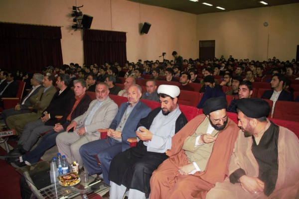 برگزاری مراسم روز دانشجو و جشن هفته وحدت در پردیس شهید چمران 2