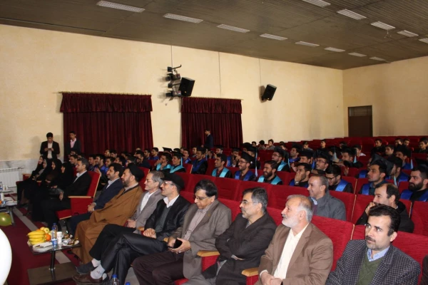 دکتر خنیفر در مراسم دانش آموختگی دانشجو معلمان پردیس شهید چمران مطرح کرد:  معلمان تربیت بدنی، سفیران سلامت در جامعه هستند 10