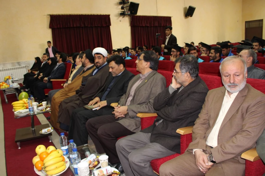 دکتر خنیفر در مراسم دانش آموختگی دانشجو معلمان پردیس شهید چمران مطرح کرد:  معلمان تربیت بدنی، سفیران سلامت در جامعه هستند 11