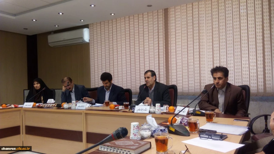 جلسه دفاعیه دانشجویان کارشناسی ارشد رشته آموزش ابتدایی 2