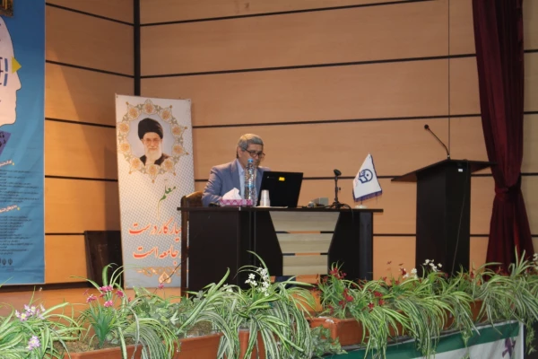 جشنواره تجربیات برتر آموزشی- تربیتی اساتید و معلمان آموزش تربیت بدنی برگزار شد 10