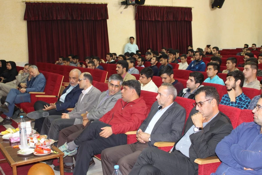 مراسم جشن نیمه شعبان و گرامیداشت مقام معلم در پردیس شهید چمران برگزار شد 9