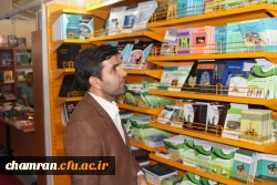 بازدید دانشجویان پردیس شهید چمران از نمایشگاه کتاب تهران 3