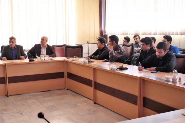 نشست ارزشیابی توصیفی ، چالشها و راهکارها  4