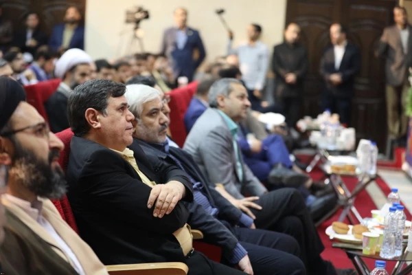 نشست صمیمی وزیر آموزش و پرورش با دانشجومعلمان دانشگاه فرهنگیان در پردیس شهید چمران 10