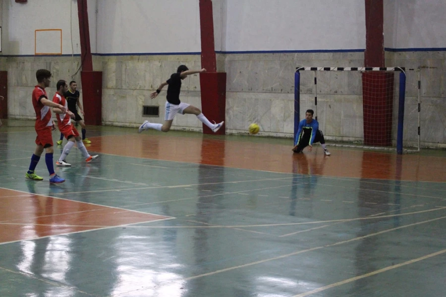 بازی نهایی مسابقات فوتسال دانشجویی پردیس شهید چمران تهران 4
