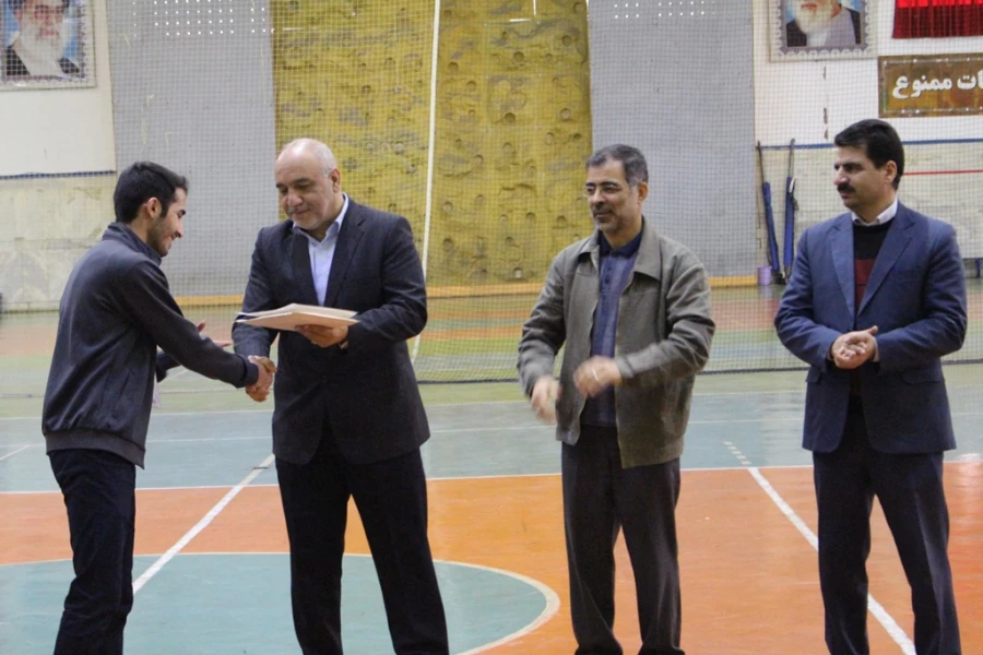 بازی نهایی مسابقات فوتسال دانشجویی پردیس شهید چمران تهران 7