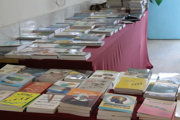 برپایی نمایشگاه کتاب در پردیس شهید چمران 2