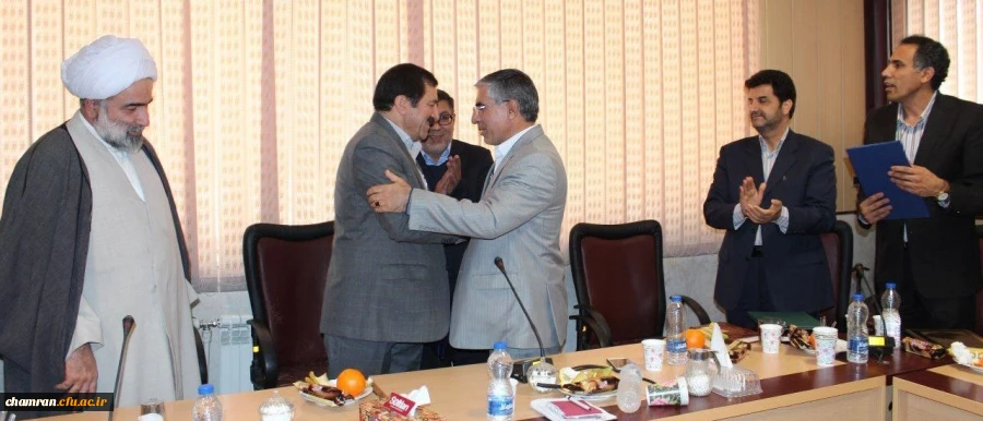 مراسم تکریم و معارفه سرپرست پردیس شهید چمران 2