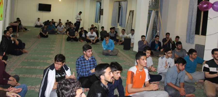 برگزاری جشن و مولودی خوانی به مناسبت اعیاد شعبانیه 2