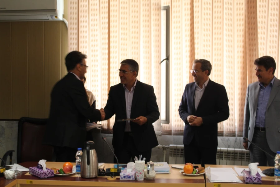 برگزاری هجدهمین جلسه شورای نشر دانشگاه فرهنگیان در پردیس شهید چمران 4