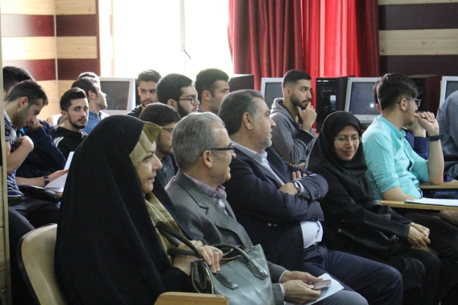 برگزاری همایش ازدواج سالم در پردیس شهید چمران 4