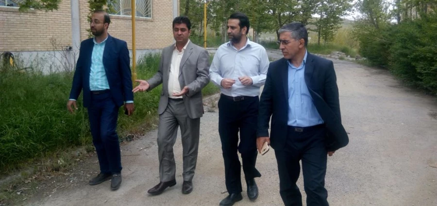 بازدید شهردار ناحیه ۸ منطقه ۴ شهر تهران از پردیس شهید چمران

 3