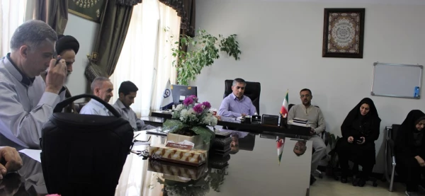 برگزاری جلسه شورای اداری پردیس شهید چمران 
 3