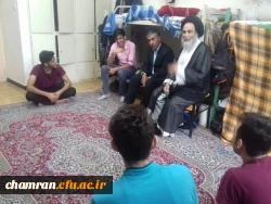 دیدار صمیمی دکتر آزادی با دانشجویان خوابگاهی 6