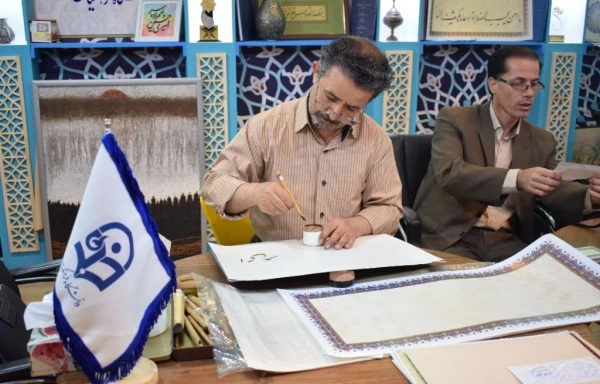 اداره غرفه دانشگاه فرهنگیان استان تهران در نمایشگاه بین المللی قرآن کریم توسط دانشجویان پردیس شهید چمران 7