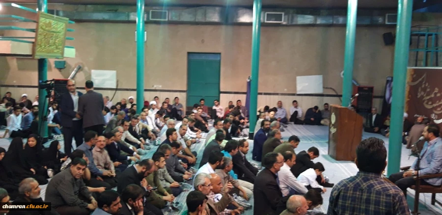حضور پرشور دانشجویان پردیس شهید چمران در حسینیه جماران به مناسبت سالروز رحلت بنیانگذار جمهوری اسلامی ایران 4