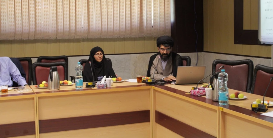 جلسه توجیهی مدیران و مجریان دوره اندیشه ورزان در پردیس شهید چمران 5