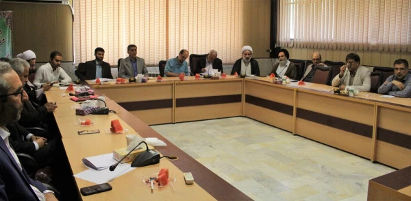 برگزاری نشست علمی تخصصی با عنوان شهید چمران، استاد طراز انقلاب اسلامی  2