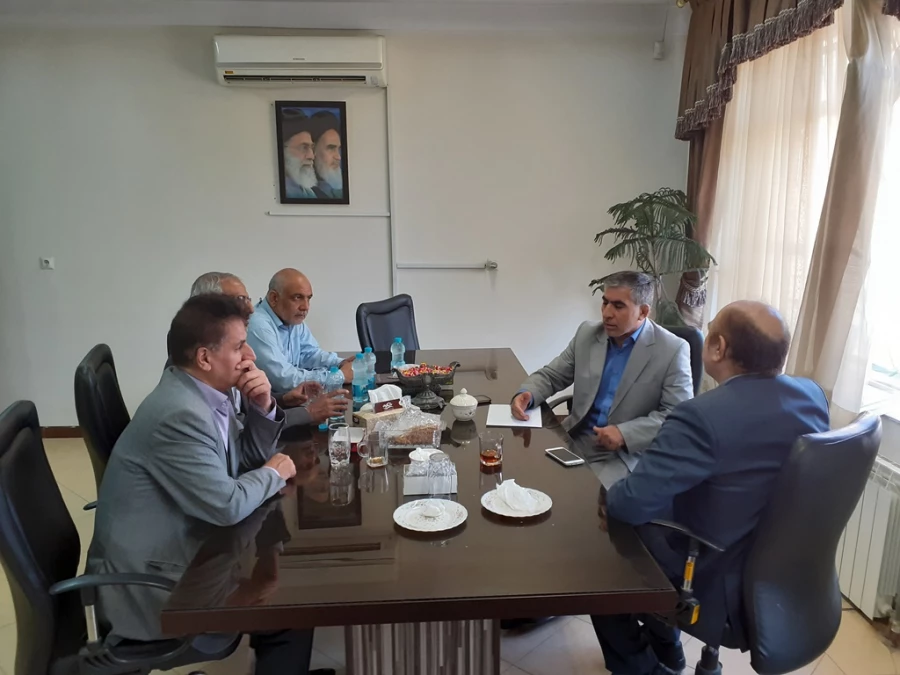 بازدید دکتر بلاغی مدیر امور پردیسهای استان تهران از مصاحبه داوطلبان کارشناسی پیوسته در پردیس شهید چمران 4