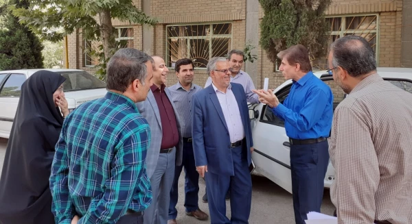 دیدار آقای حدادی از مصاحبه داوطلبان کارشناسی پیوسته دانشگاه فرهنگیان در پردیس شهید چمران 6