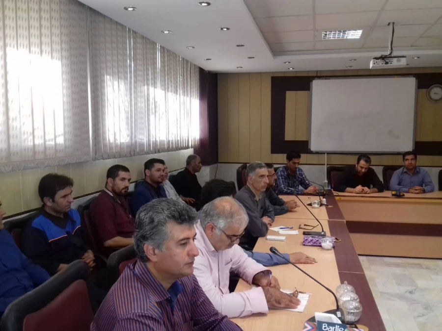 جلسه شورای پردیس شهید چمران با حضور مسئولان حوزه نظارت 5