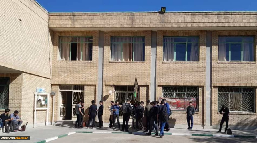 برپایی ایستگاه صلواتی توسط دانشجویان پردیس شهید چمران 6