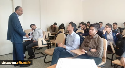 جلسه توجیهی تبیین ضوابط و مقررات گزینش دانشجو معلمان ورودی مهر ۹۸ و بهمن ۹۷