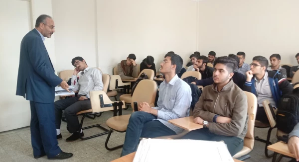 جلسه توجیهی تعیین ضوابط و مقررات گزینش دانشجو معلمان ورودی مهر ۹۸ و بهمن ۹۷ 3