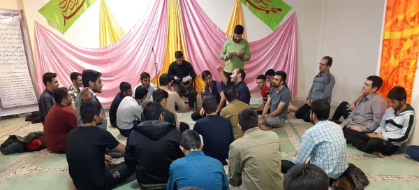 برگزاری جشن ولادت حضرت محمد (ص) و امام صادق (ع) در پردیس شهید چمران 3